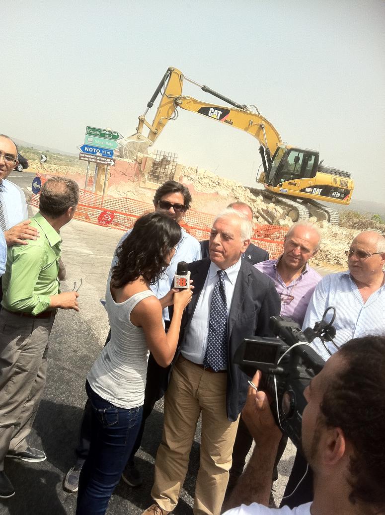 BONO AVVIA I LAVORI PER IL NODO DI NOTO