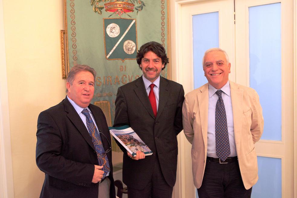 In foto Anastasi, Luca Bottallo e Bono