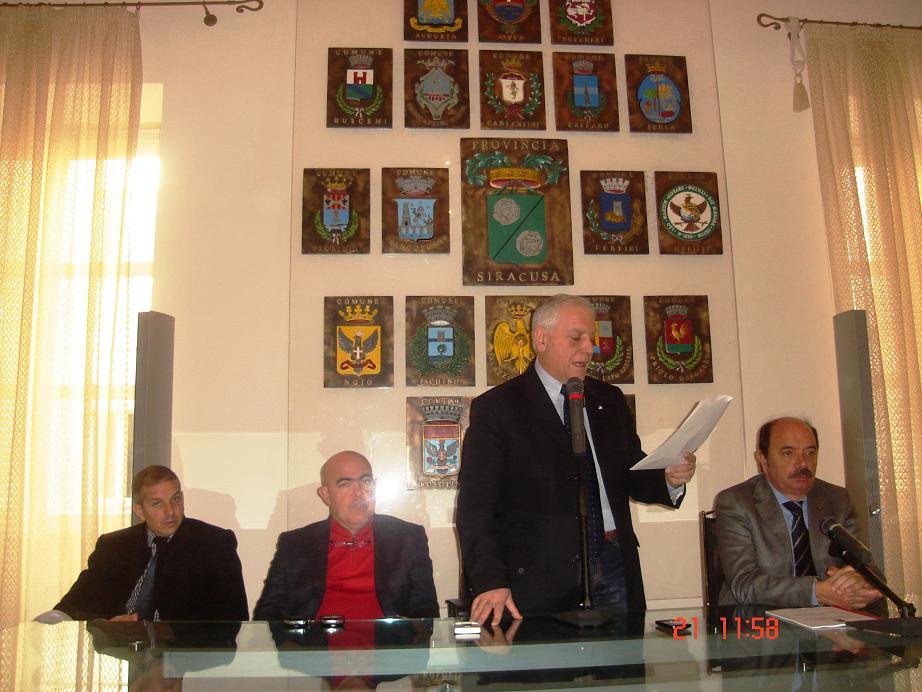 INCONTRO DI FINE ANNO CON LA STAMPA